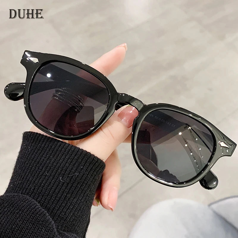 DUHE Retro Rivet Round Sunglasses